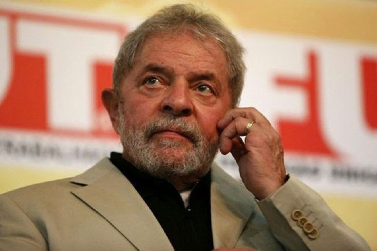 PF indicia Lula por lavagem de dinheiro e tráfico de influência