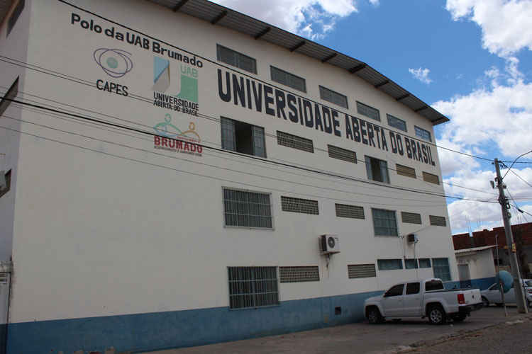 Brumado: UAB abre inscrições para Bacharelado em Administração Pública à distância