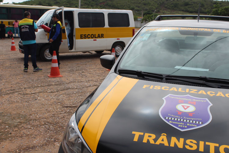 SMTT inicia vistoria no transporte escolar público e particular de Brumado