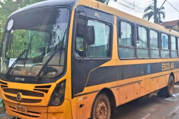 Bom Jesus da Lapa: Rondesp recupera ônibus escolar furtado em Ibotirama