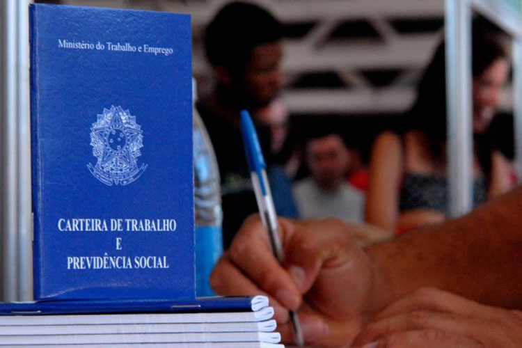 Relatório da reforma trabalhista é rejeitada em Comissão do Senado Federal