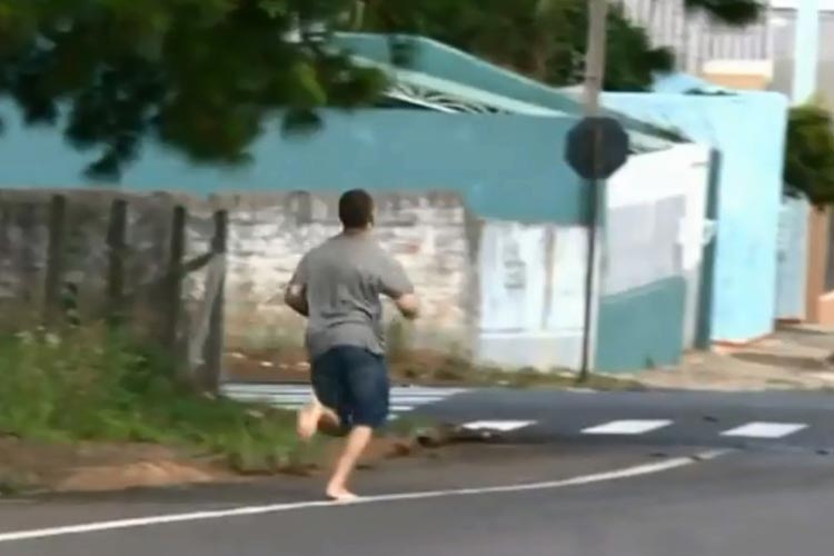 Preso é flagrado por equipe de TV fugindo de cadeia no Paraná