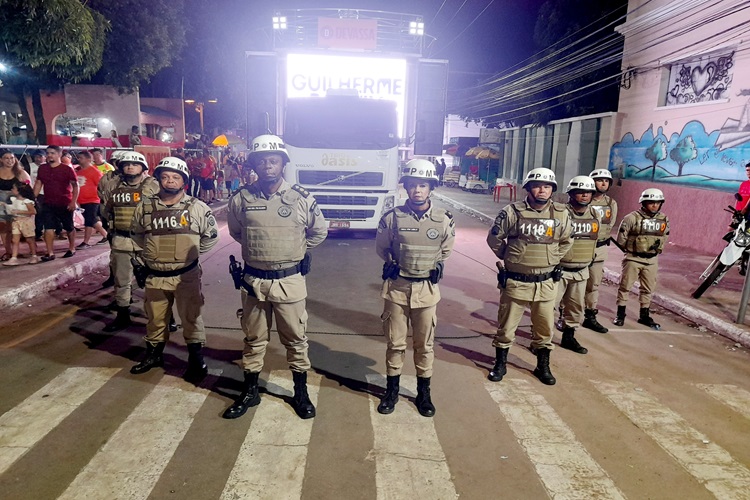 24º BPM recupera celulares e apreende drogas durante a Operação Carnaval em Brumado