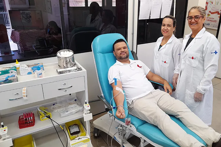 Hemoba promove campanha no dia mundial da doação de sangue em Brumado