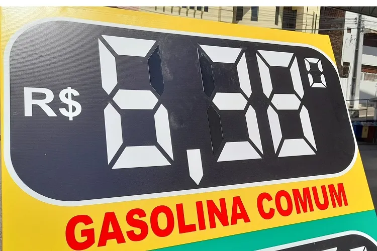 Da noite para o dia gasolina fica R$ 1 mais cara e chega a R$ 6,38 em Brumado