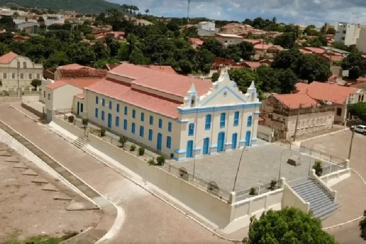 Professor é condenado por crime de assédio sexual contra aluna em Riacho de Santana