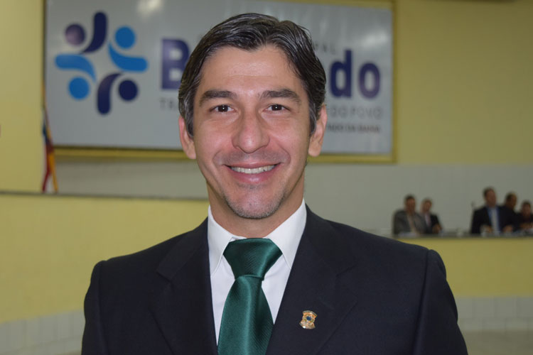 Dudu Vasconcelos faz pedido para reassumir o cargo na Câmara Municipal de Brumado