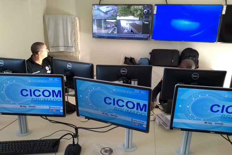 Brumado: Equipe técnica inicia teste de monitoramento de câmeras do Cicom