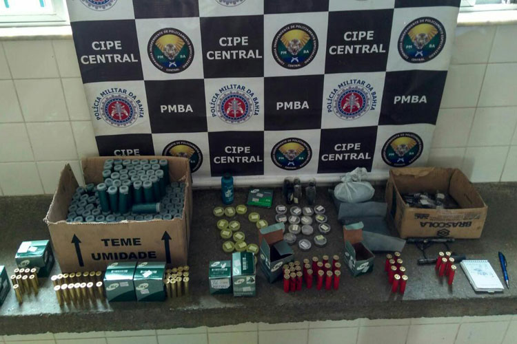Polícia localiza comércio ilegal de munições em Ituaçu