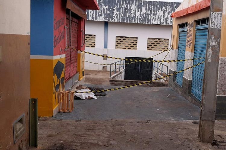 Homem é morto a pedradas no Mercado Municipal em Brumado
