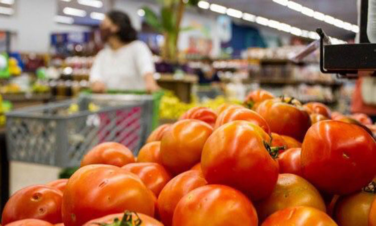 Governo zera tarifas de importação de alimentos da cesta básica