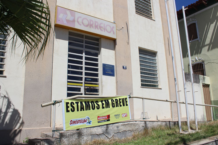 Brumado: Carteiros aderem à greve nacional por garantia de direitos e pela não privatização dos Correios