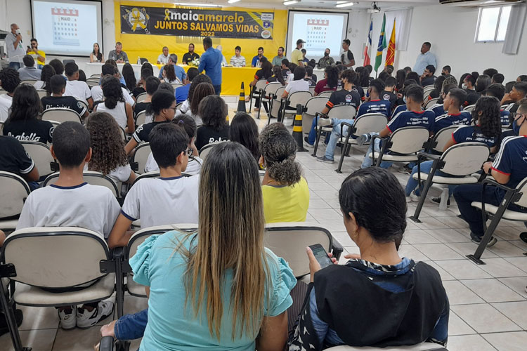 'Juntos Salvamos Vidas': SMTT inicia campanha Maio Amarelo em Brumado