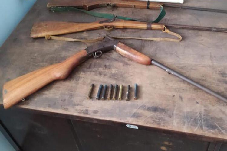 Cipe Sudoeste apreende armas de fogo e na zona rural de Jacaraci