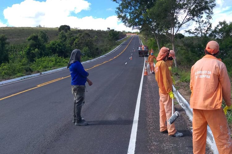 Investimentos em estradas integram sudoeste baiano e Chapada Diamantina