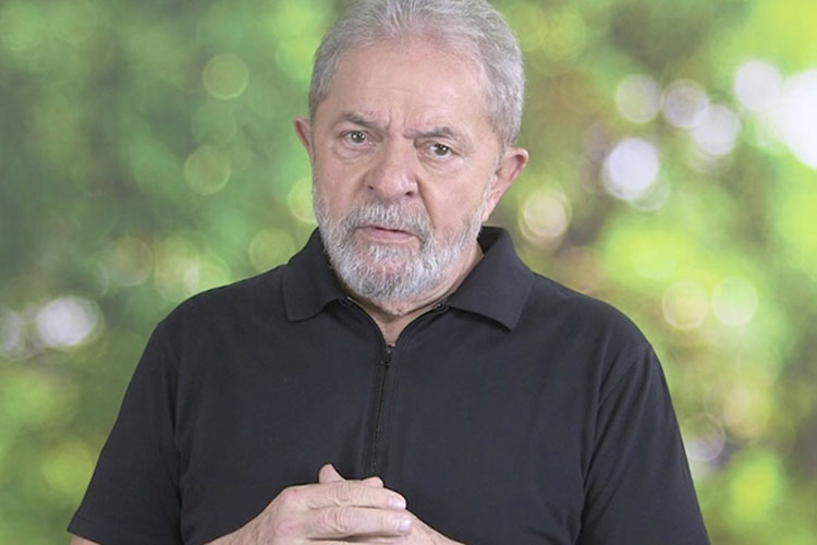 Lula é condenado na Lava Jato a 9 anos e 6 meses de prisão