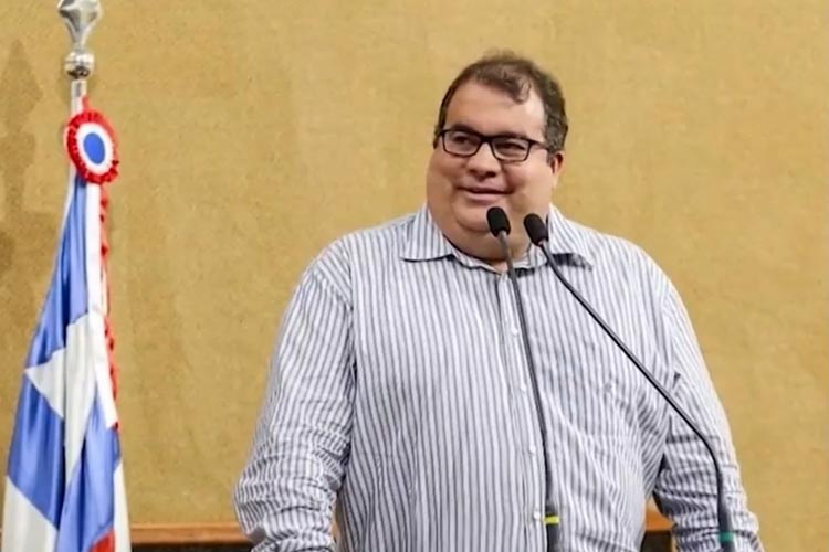 Justiça Federal determina retorno do prefeito de Jequié afastado em operação da PF