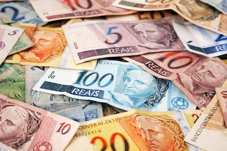 Governo propõe salário mínimo de R$ 1.079 em 2021