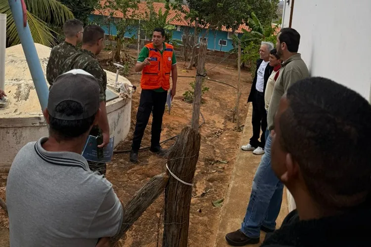 Militares do Exército e produtores passam por capacitação em Malhada de Pedras