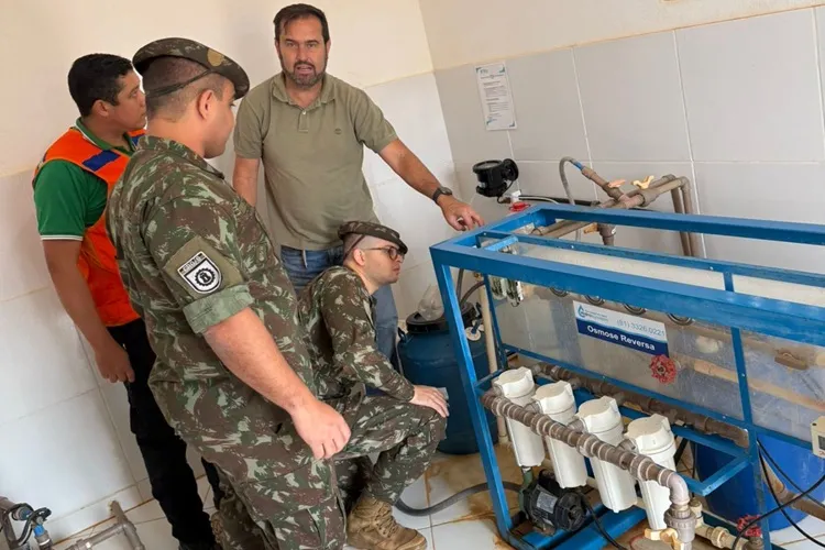 Militares do Exército e produtores passam por capacitação em Malhada de Pedras
