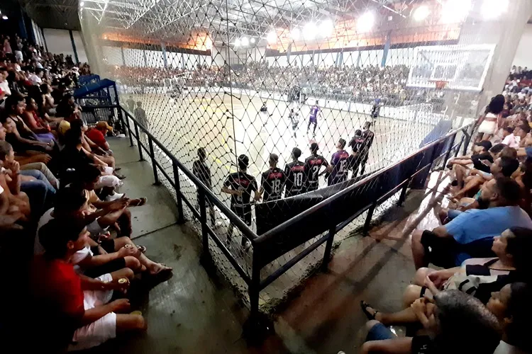Recorde de público e jogos eletrizantes na 2ª rodada da Copa Brahma de Futsal em Brumado