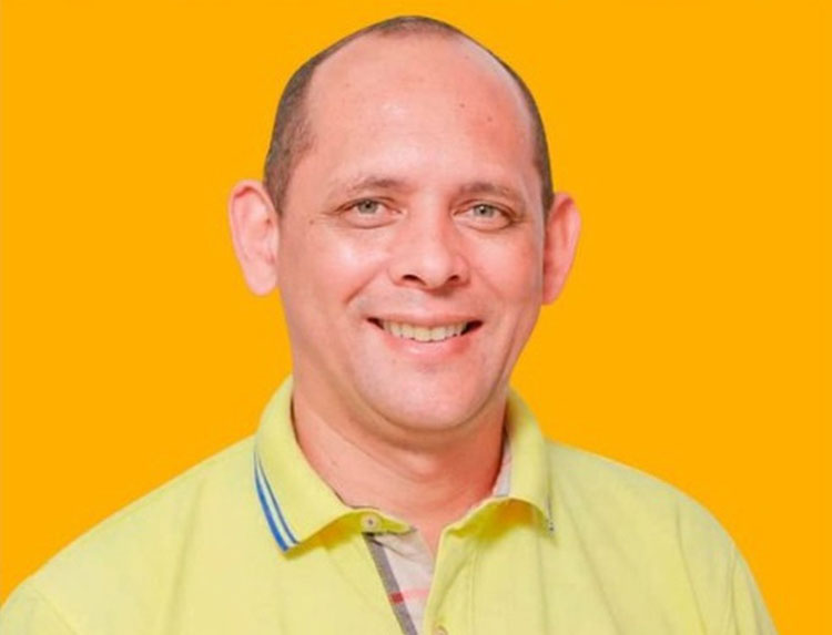 Fabiano Sampaio, do PDT, é eleito prefeito de Firmino Alves, no sul da Bahia
