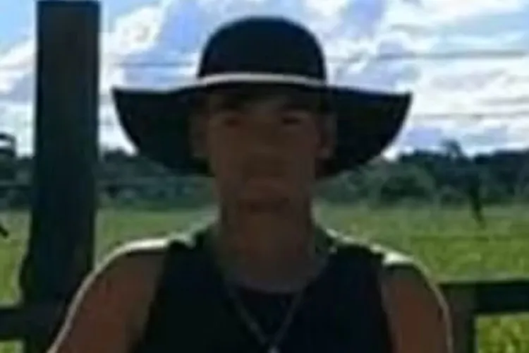 Adolescente de 16 anos morre após carro colidir com caminhão em Itabela