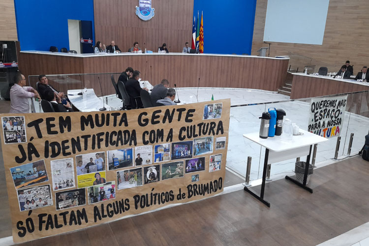 Brumado: Câmara aprova projeto de cota de 30% de artistas locais em eventos do município