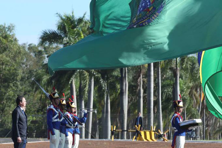 Justiça cassa liminar que proibia governo de festejar golpe de 64