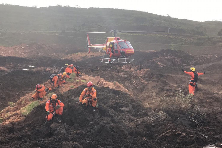 Tragédia em Brumadinho tem 9 mortos e até 300 sumidos