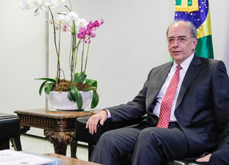Pedro Parente pede demissão do comando da Petrobras