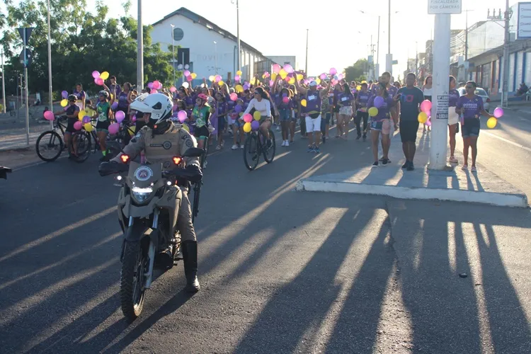 Caminhada Passos que Salvam leva misto de solidariedade e alegria às ruas de Brumado