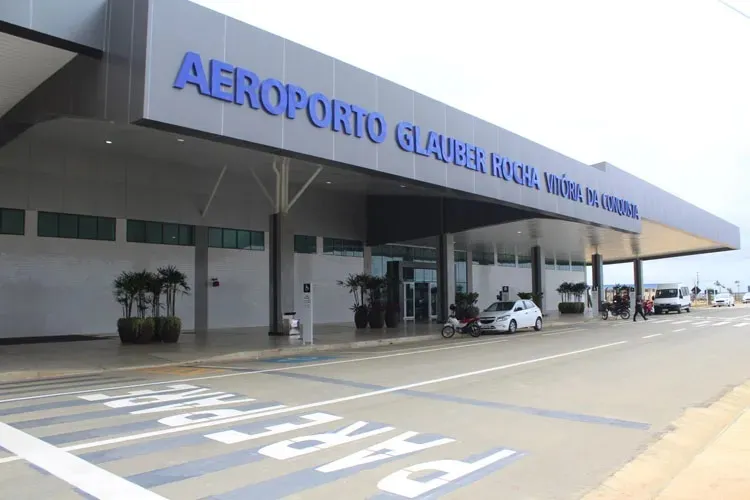 PF prende passageira que furtou celular no Aeroporto de Vitória da Conquista