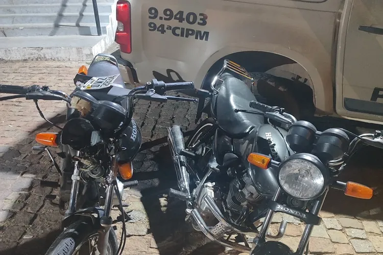 94ª CIPM recupera motocicletas furtadas e apreende arma de fogo em Caetité