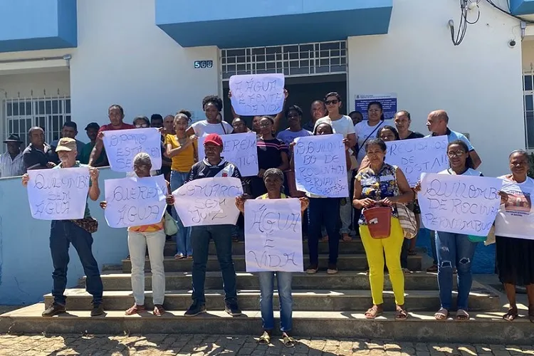 Livramento de Nossa Senhora: Quilombolas protestam devido ao desabastecimento