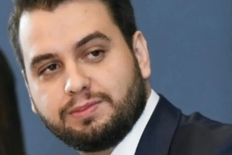 Ex-assessor de Jair Bolsonaro, Filipe Martins é preso após descumprir medida cautelar