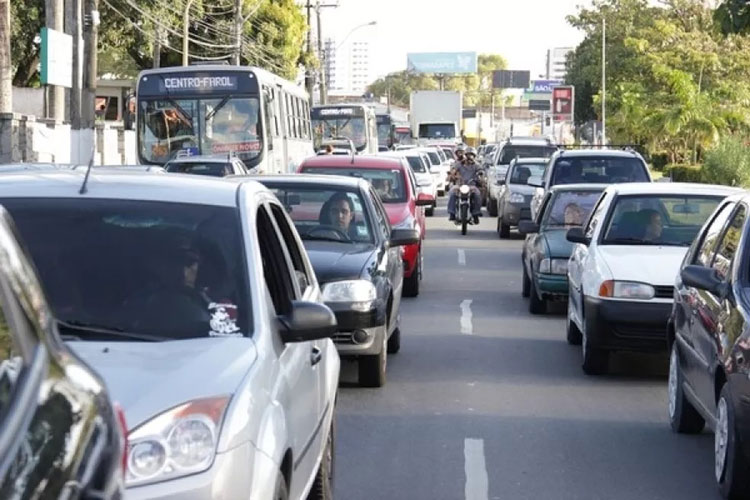 Prazos para pagamento do IPVA de veículos com placas finais 7 e 8 vencem neste mês na Bahia