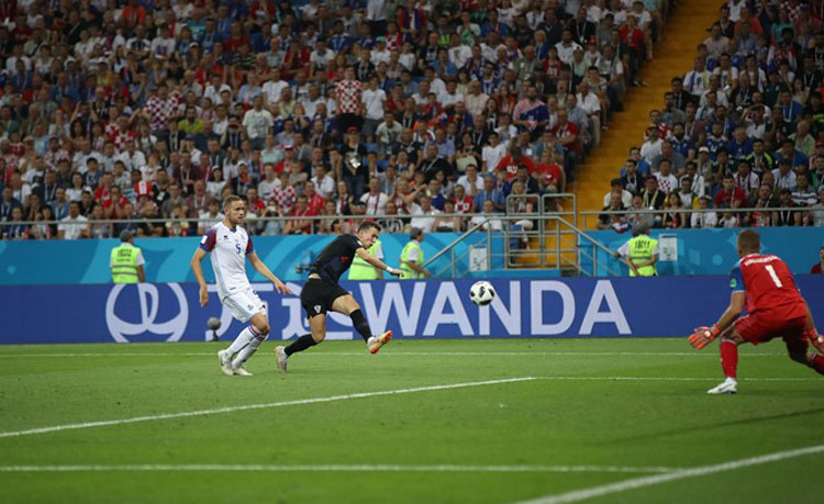 Croácia vence, e Islândia dá adeus ao Mundial 2018