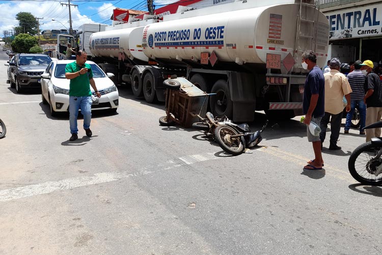 Brumado: Radar ou semáforos devem ser instalados a fim de conter constantes acidentes na Coronel Santos