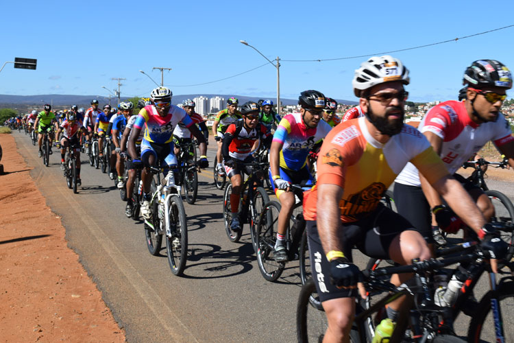 Mais de 300 competidores participam da 19ª Corrida Ecológica Brumado a Rio de Contas