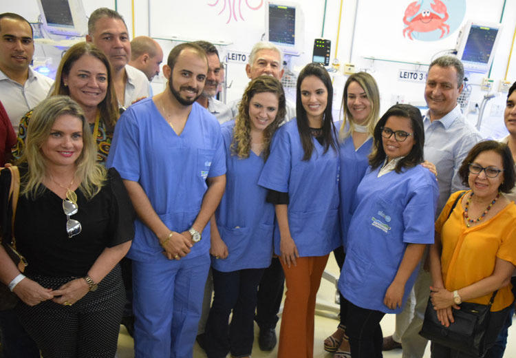 Deputada Ivana Bastos comemora entrega de nova ala da UTI no hospital de Brumado