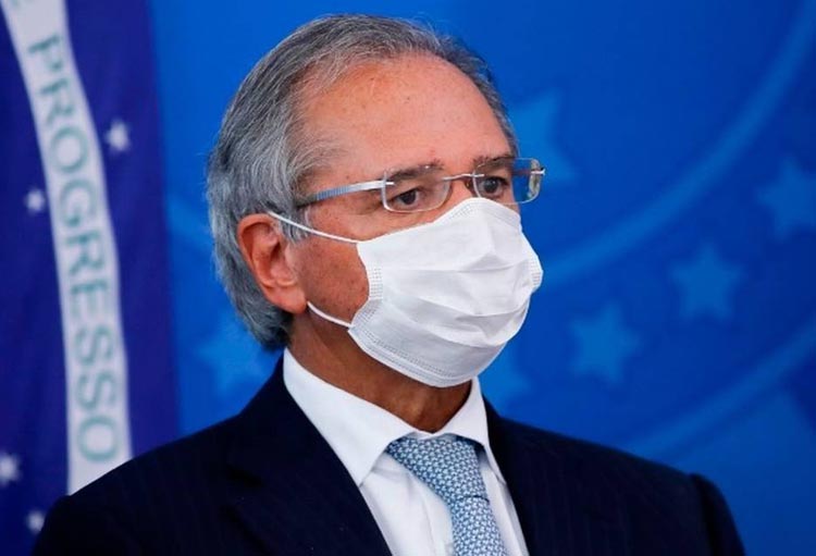 Paulo Guedes diz que Estado 'quebrou' e que será 'impossível' atender demanda da saúde