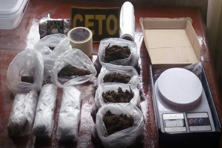 Guanambi: PM estoura boca de fumo e prende indivíduos com drogas