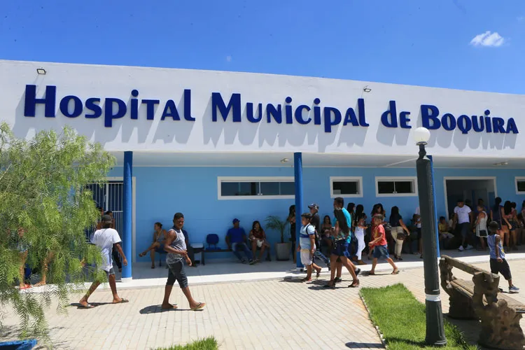 Mulher tem membros inferiores dilacerados após ataque de cães em Boquira