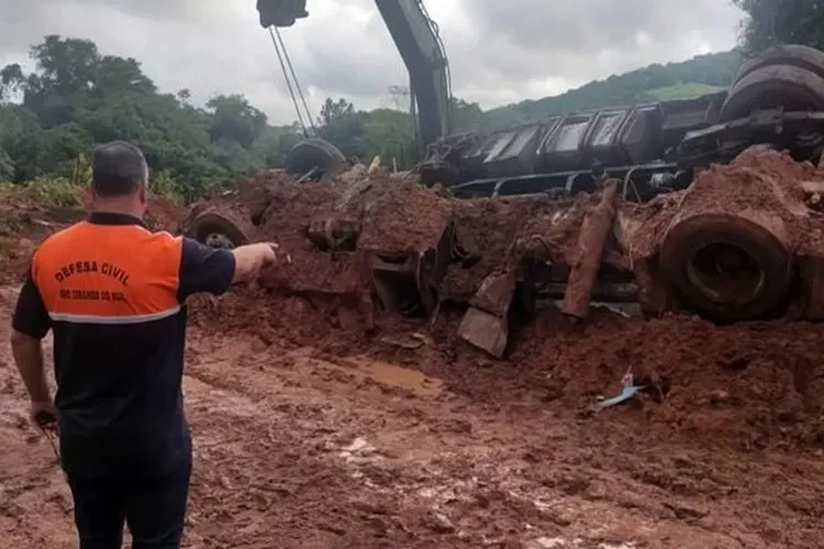 Chuvas no Rio Grande do Sul deixam 31 mortos e 74 desaparecidos