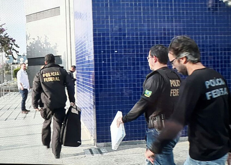 Policia Federal prende 10 pessoas contra fraude de perícias no INSS