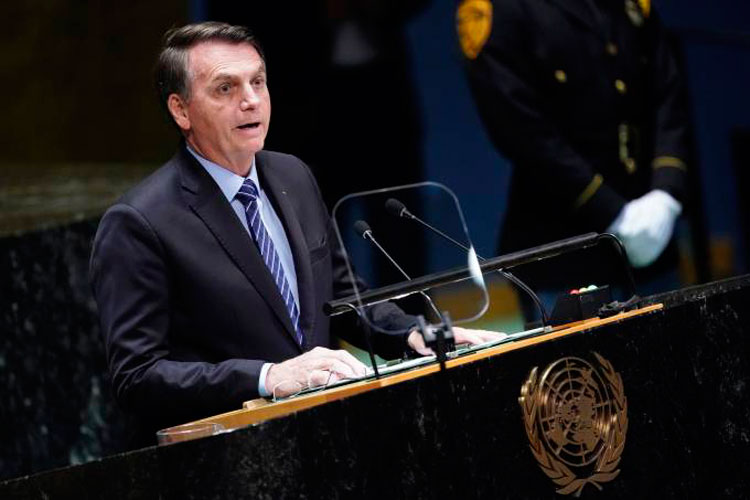 Jair Bolsonaro ataca esquerda, mídia, França e Raoni em discurso na ONU