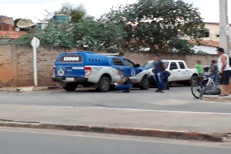 Em perseguição a assaltante, viatura da polícia civil colide em dois veículos em Brumado