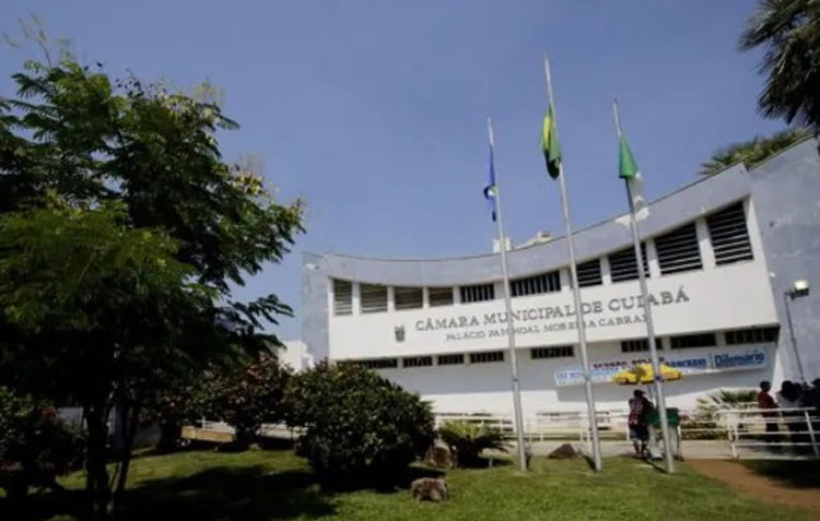 Vereadores de Cuiabá aprovam criação do Dia do Orgulho Hétero