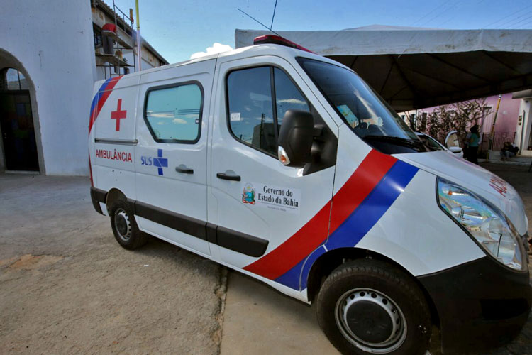 Brumado recebe nova ambulância para ampliar atendimento no Hospital Magalhães Neto